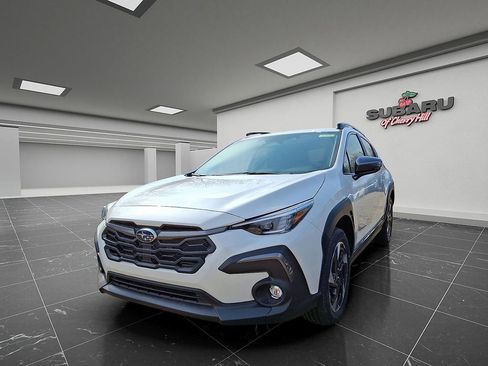 Certified 2025 Subaru Crosstrek 2.5i Limited w/ Crosstrek Mirror Package AWD/4WD image 4