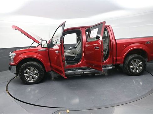 Used 2020 Ford F150 Lariat w/ Equipment Group 502A Luxury image 38