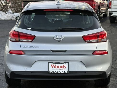 Used 2020 Hyundai Elantra GT image 7