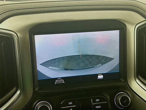 Used 2022 Chevrolet Silverado 3500 LT w/ Convenience Package image 19