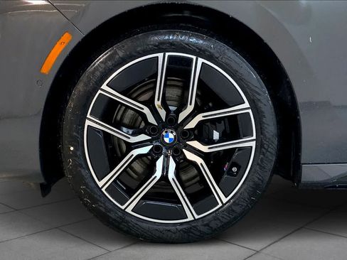 Used 2026 BMW 740i xDrive AWD/4WD image 11