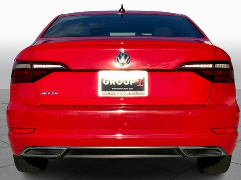 Used 2020 Volkswagen Jetta R-Line image 4