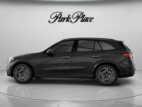 Used 2026 Mercedes-Benz GLC 300 image 8
