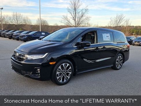 Certified 2026 Honda Odyssey Elite image 3