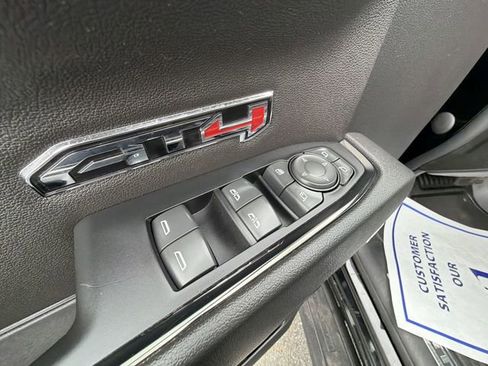 Used 2022 GMC Sierra 1500 AT4 w/ AT4 Premium Package AWD/4WD image 24