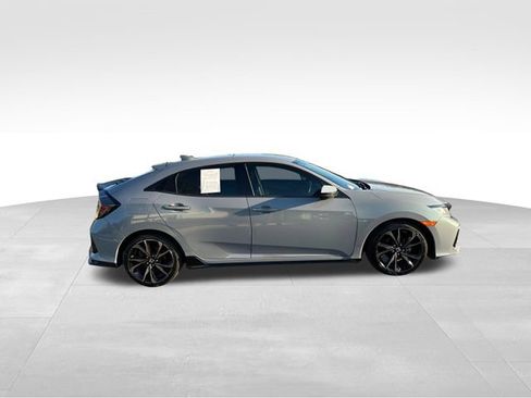 Used 2019 Honda Civic Sport image 6