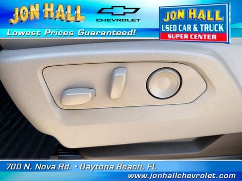 Used 2023 Chevrolet Silverado 1500 LTZ w/ Technology Package AWD/4WD image 22