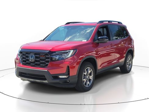 Used 2023 Honda Passport TrailSport image 5