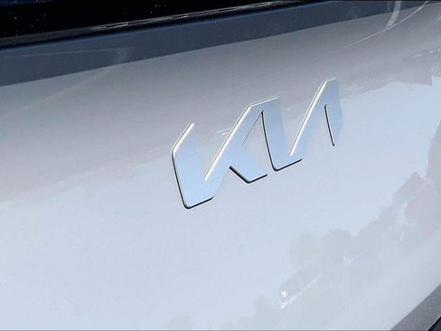 Used 2024 Kia Sportage X-Pro AWD/4WD image 30