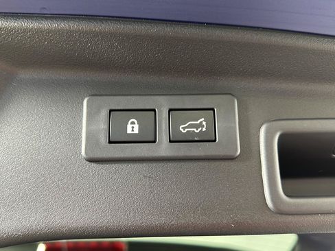 Used 2026 Subaru Outback Touring XT AWD/4WD image 31