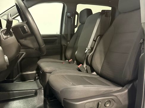 Used 2025 Chevrolet Silverado 2500 LT w/ Convenience Package image 14