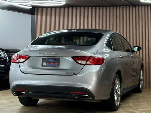 Used 2015 Chrysler 200 S FWD image 5