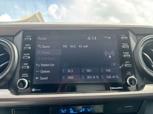 Used 2022 Toyota Tacoma SR5 w/ Technology Package image 26