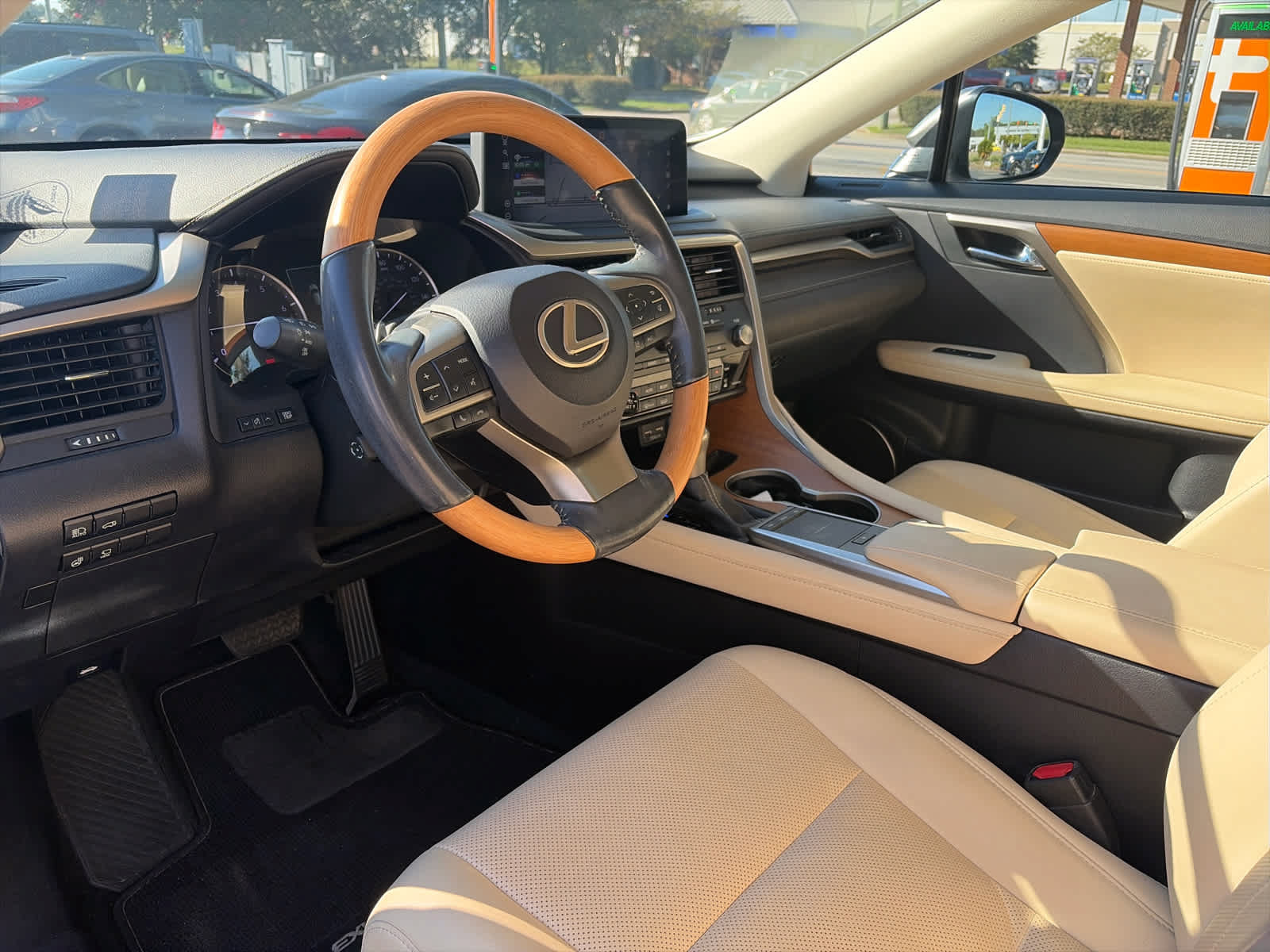 Used 2021 Lexus RX 350 FWD w/ Premium Package image 7