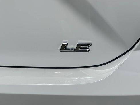 Used 2026 Toyota Camry LE FWD image 25