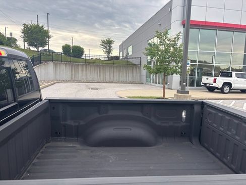 Used 2019 RAM 1500 Limited w/ Off Road Group AWD/4WD image 9