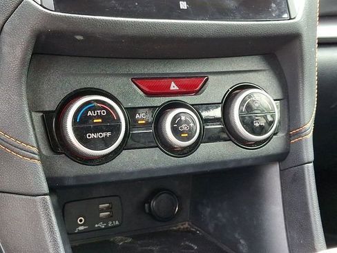 Used 2023 Subaru Crosstrek 2.5i Limited AWD/4WD image 17