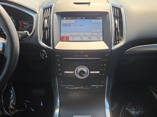 Used 2019 Ford Edge Titanium FWD image 18