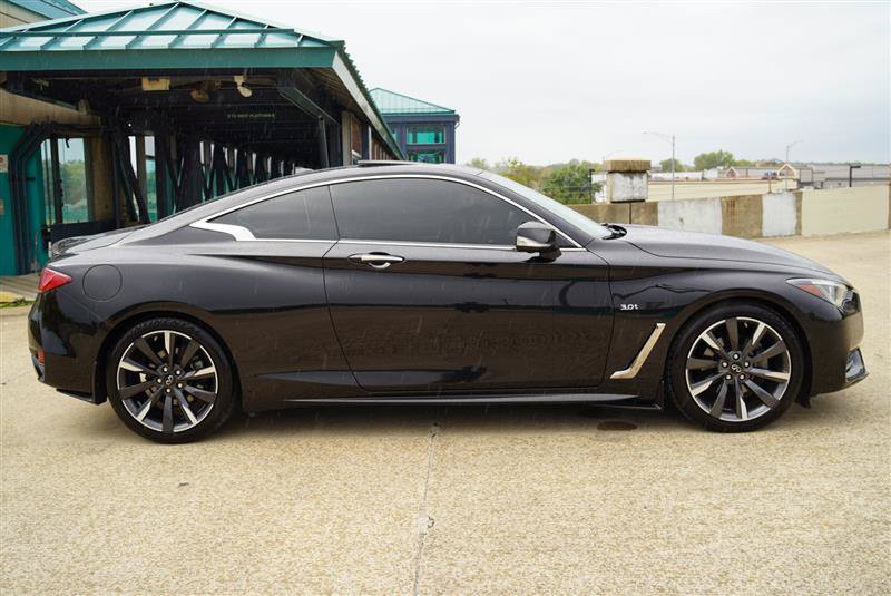 Used 2020 INFINITI Q60 3.0t Luxe w/ Essential Package AWD/4WD image 9