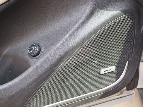 Used 2016 Buick Envision Premium AWD/4WD image 21