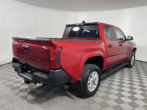 Certified 2025 Toyota Tacoma SR AWD/4WD image 7