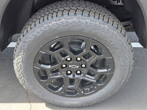 New 2026 Chevrolet Colorado Trail Boss AWD/4WD image 5