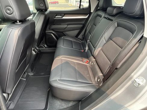 Used 2026 GMC Terrain Denali w/ LPO, Black Badging Package AWD/4WD image 17