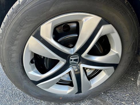 Used 2016 Honda Civic LX image 36