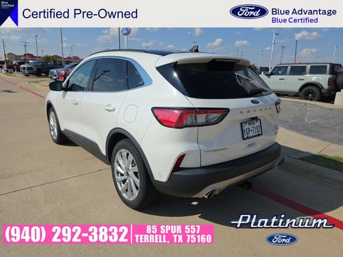 Used 2021 Ford Escape Titanium w/ Titanium Elite Package FWD image 17
