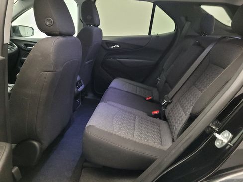 Used 2023 Chevrolet Equinox LT FWD image 18