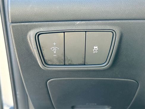 Certified 2023 Hyundai Tucson SE w/ Winter Package image 26