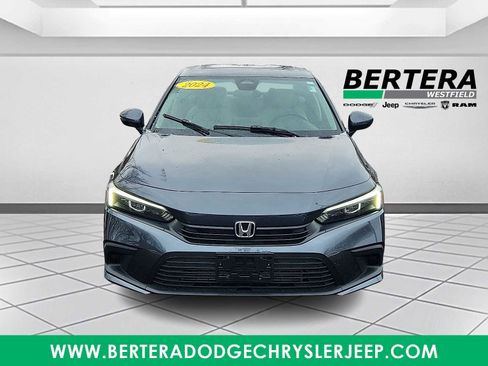 Used 2024 Honda Civic EX image 2