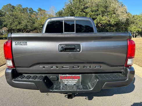 Used 2020 Toyota Tacoma SR5 image 6