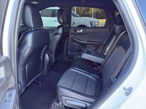 Used 2024 Ford Escape ST-Line w/ Tech Pack #1 image 15