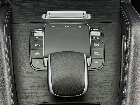 Used 2024 Mercedes-Benz GLE 450 GLE 450 AMG Line Night 4MATIC image 13