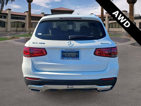 Used 2022 Mercedes-Benz GLC 300 4MATIC w/ Premium Package Lite image 7