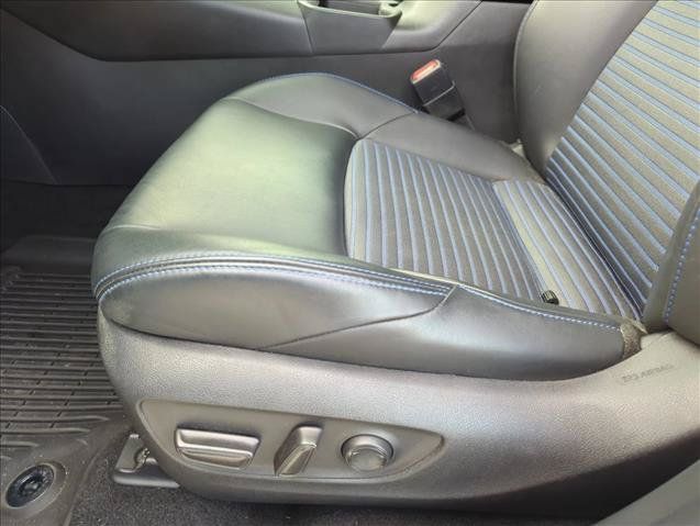 Used 2024 Toyota RAV4 XSE AWD/4WD image 15
