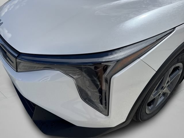 New 2026 Kia K4 FWD image 13