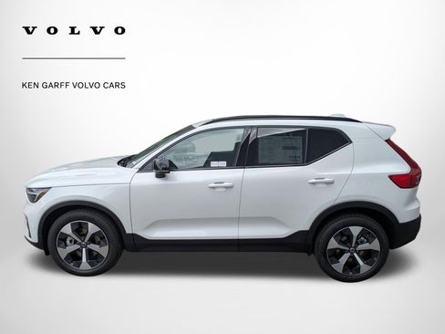 New 2026 Volvo XC40 B5 Plus w/ Protection Package Premier AWD/4WD image 7