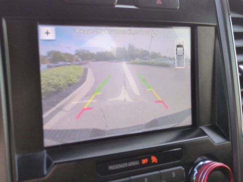 Used 2016 Ford F150 XLT w/ Equipment Group 302A Luxury image 28