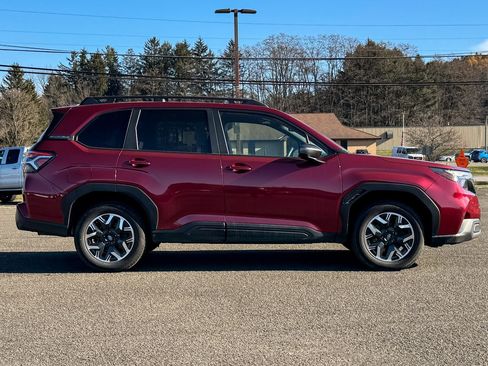 Certified 2025 Subaru Forester Premium image 2