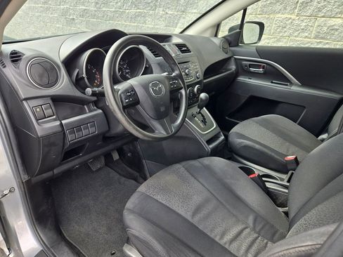 Used 2012 MAZDA MAZDA5 Sport FWD image 13