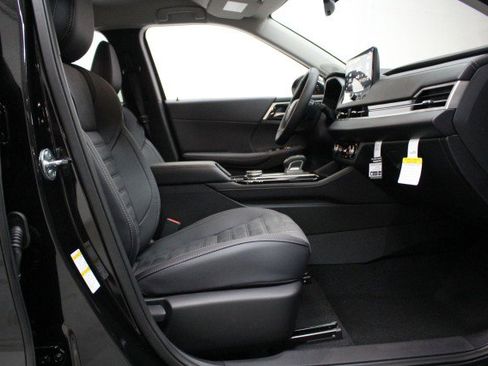 New 2026 Mitsubishi Outlander SE AWD/4WD image 18