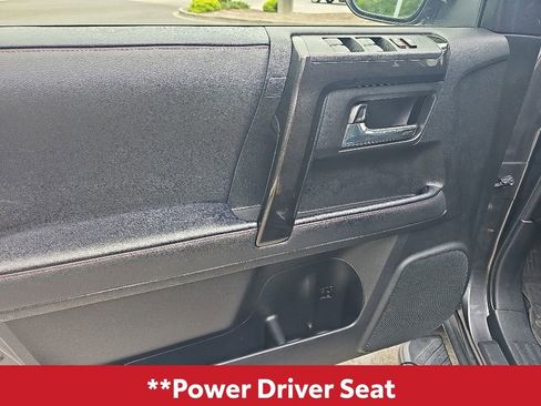 Used 2023 Toyota 4Runner TRD Off-Road Premium w/ Moonroof Package AWD/4WD image 14