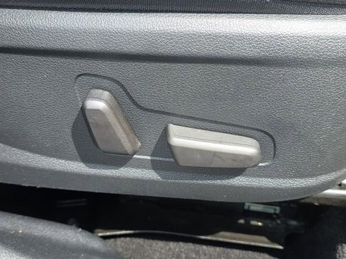 Used 2019 Hyundai Santa Fe Limited FWD image 20