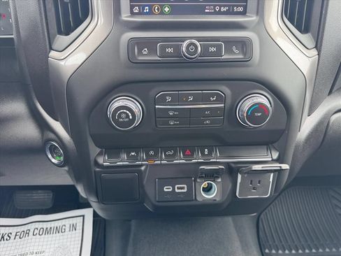 Used 2026 Chevrolet Silverado 1500 Custom AWD/4WD image 21