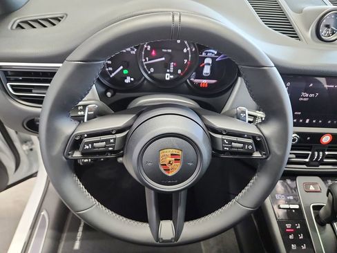 New 2026 Porsche Macan AWD/4WD image 19