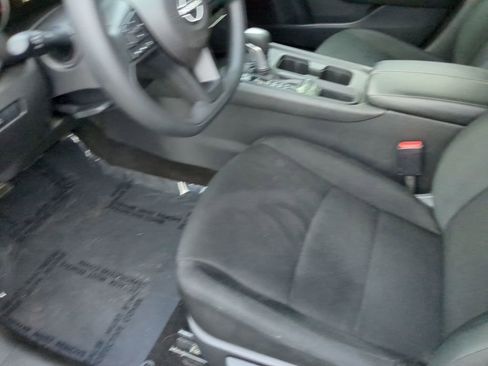 Certified 2025 Nissan Sentra S FWD image 12