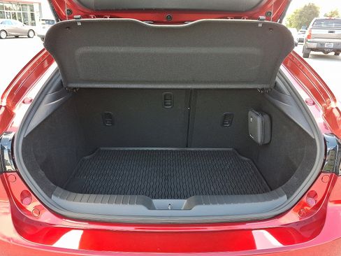 Used 2025 MAZDA MAZDA3 s image 27