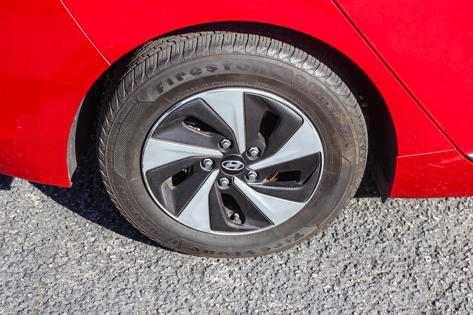 Used 2019 Hyundai Ioniq SEL FWD image 11